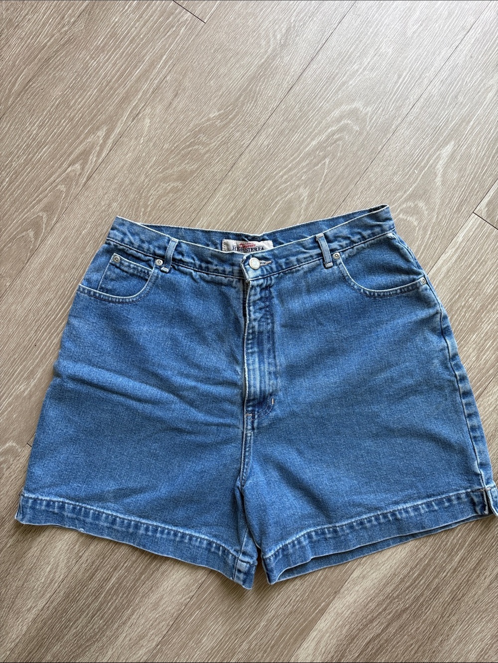 High Sierra Dungarees Classic High-Rise Blue Denim Shorts
